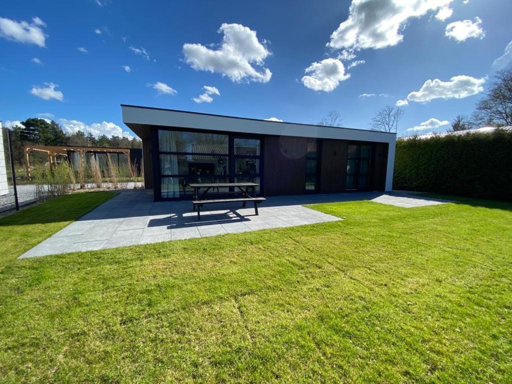 Edelhert, Moderne En Comfortabele Vakantiewoning Met Hottub! 埃尔默洛 外观 照片